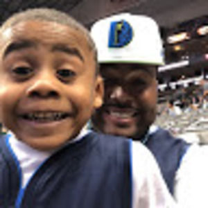 Meet your Posher, Devin